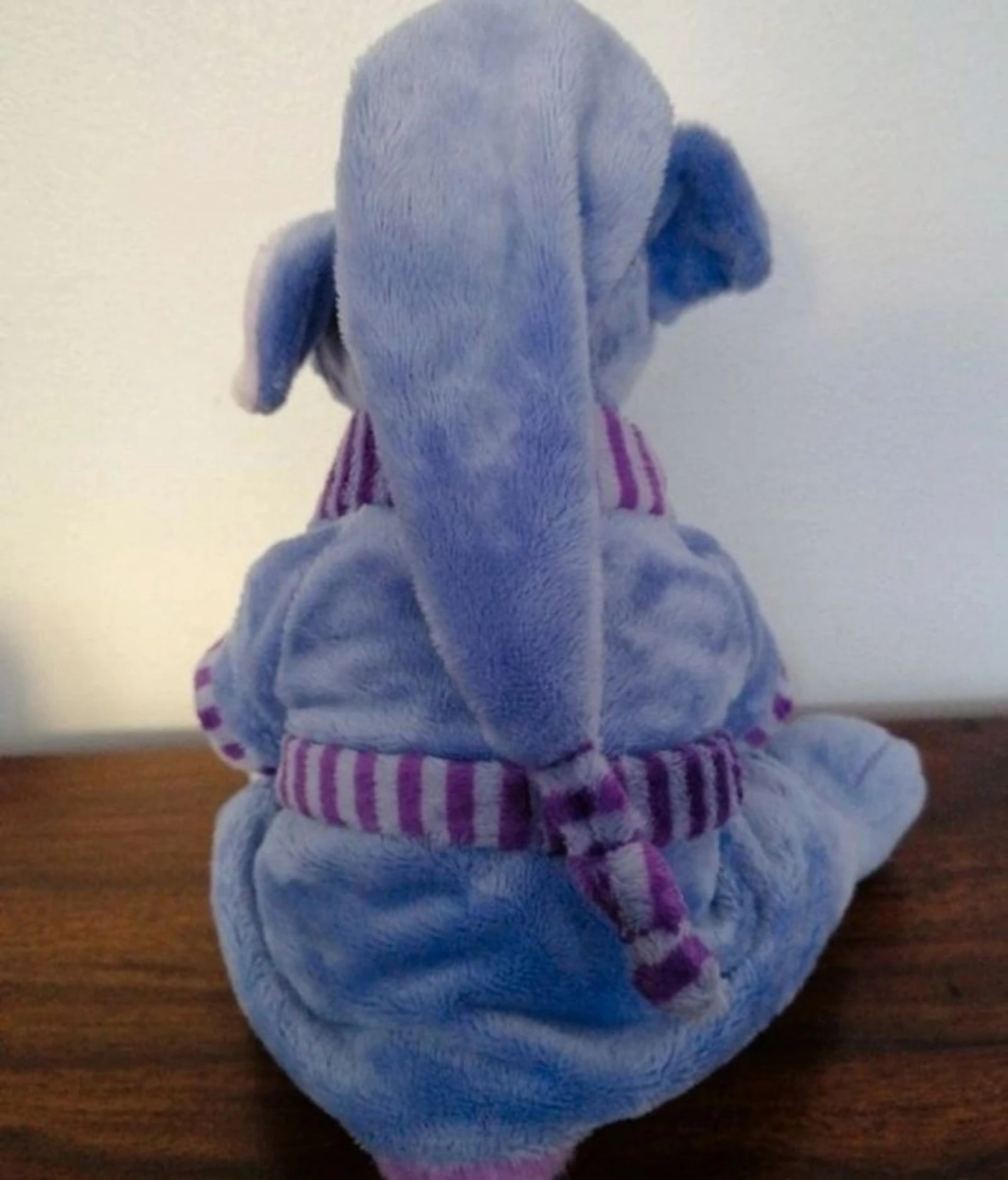 Peluche Lumpy avec son peignoir l'éléphant Winnie l'ourson Nicotoy – photo 4